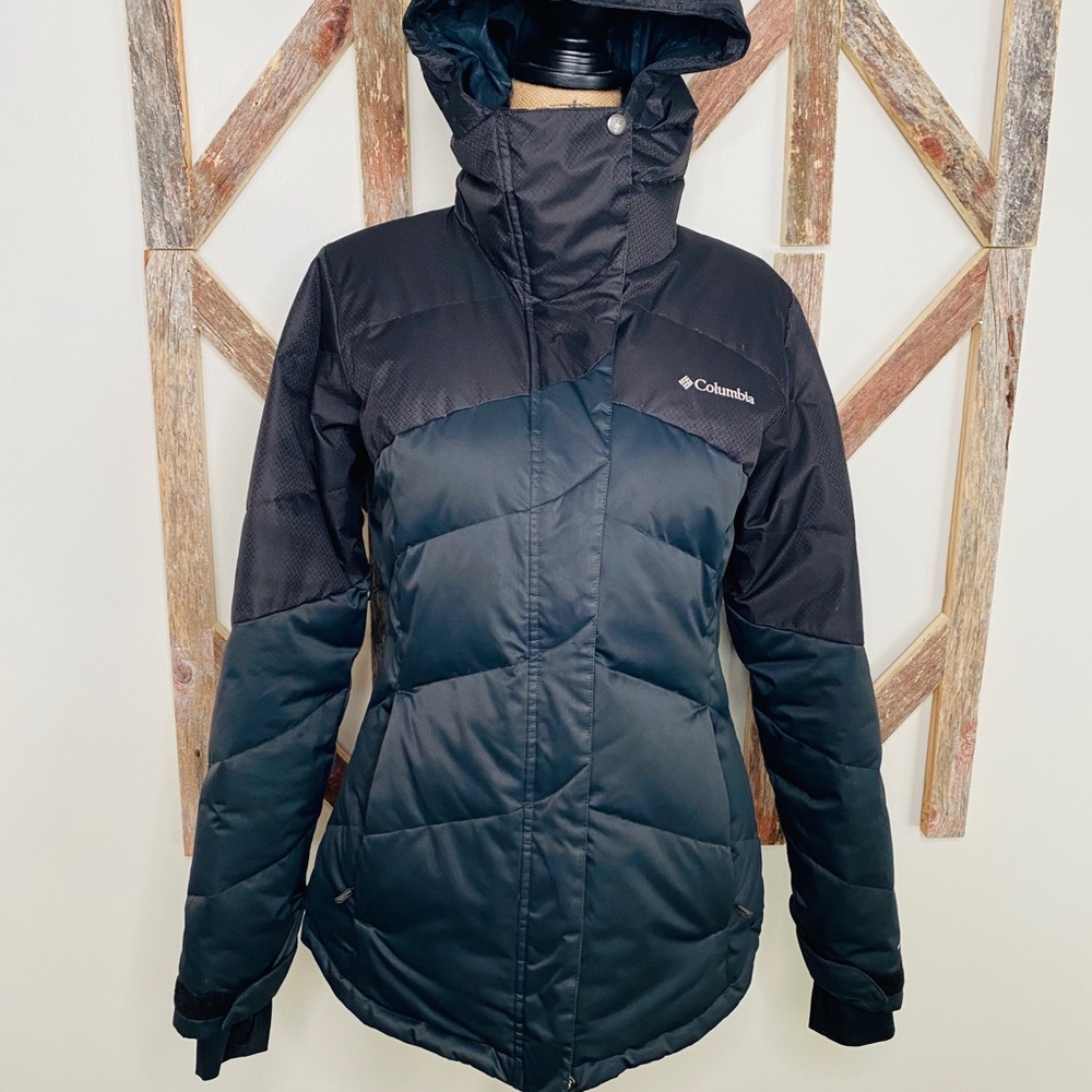 SOLD Columbia Women’s Powder Summit II 550 Jacket - Picture 4 of 9